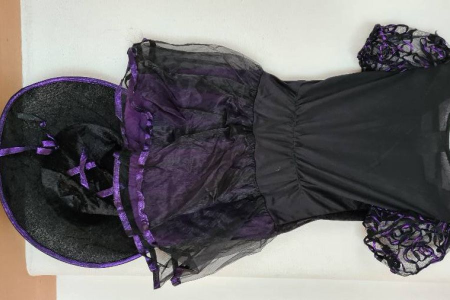 Hexenkleid mit Hut - Bild 1