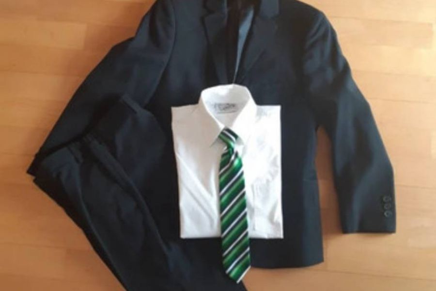 Erstkommunionanzug 140 mit Hemd und Krawatte - Bild 1