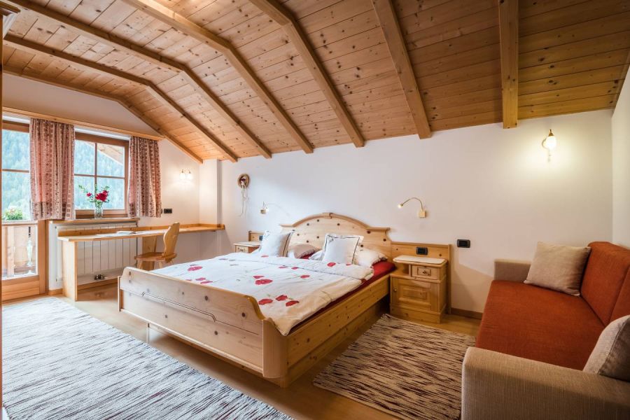 Wollteppich für Stube,hoher Neupreis,beige und bordeaux,Handarbeit - Bild 3