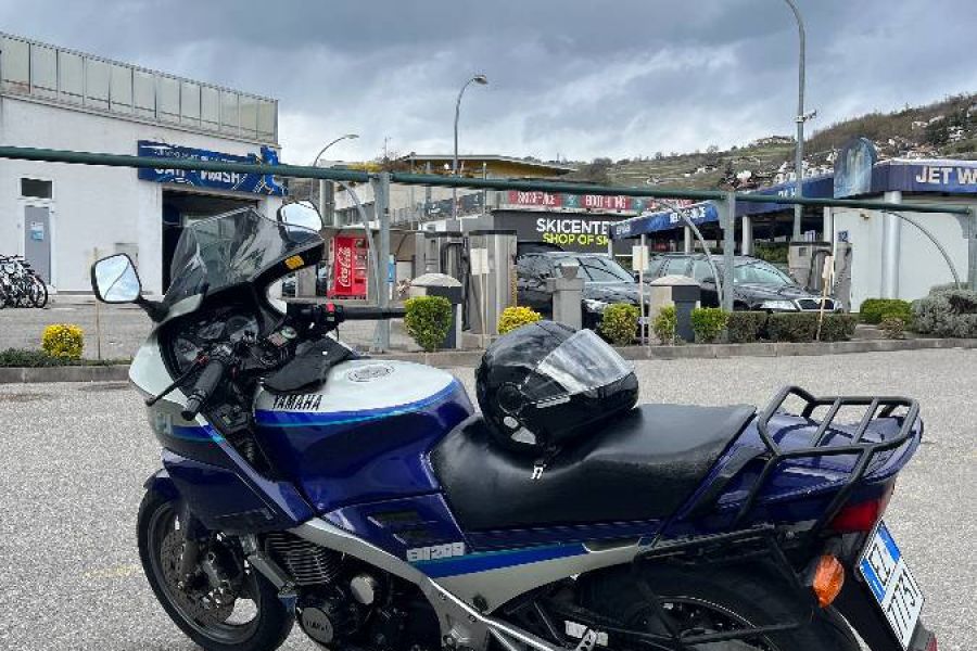 Yamaha FJ 1200 - Bild 2