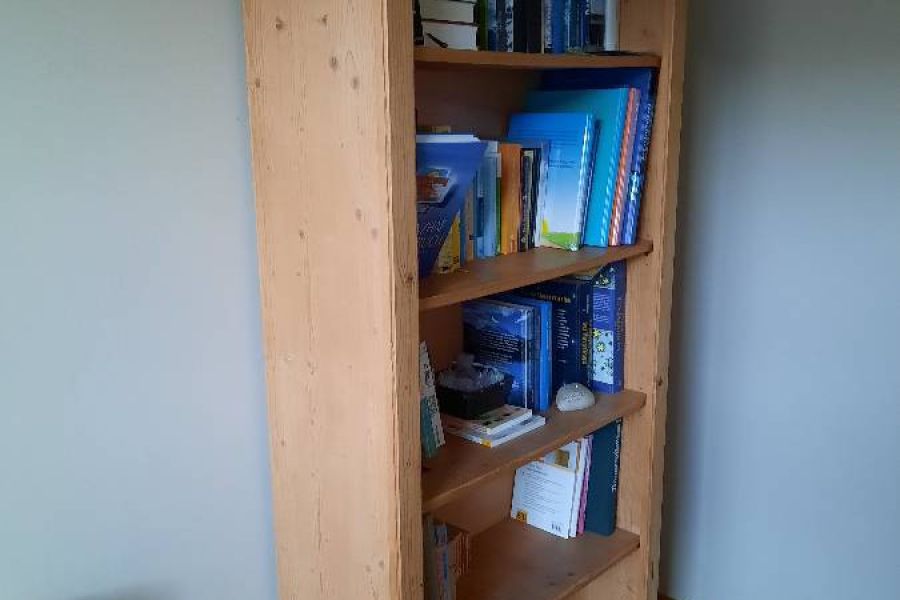 Bücherregal - Bild 2