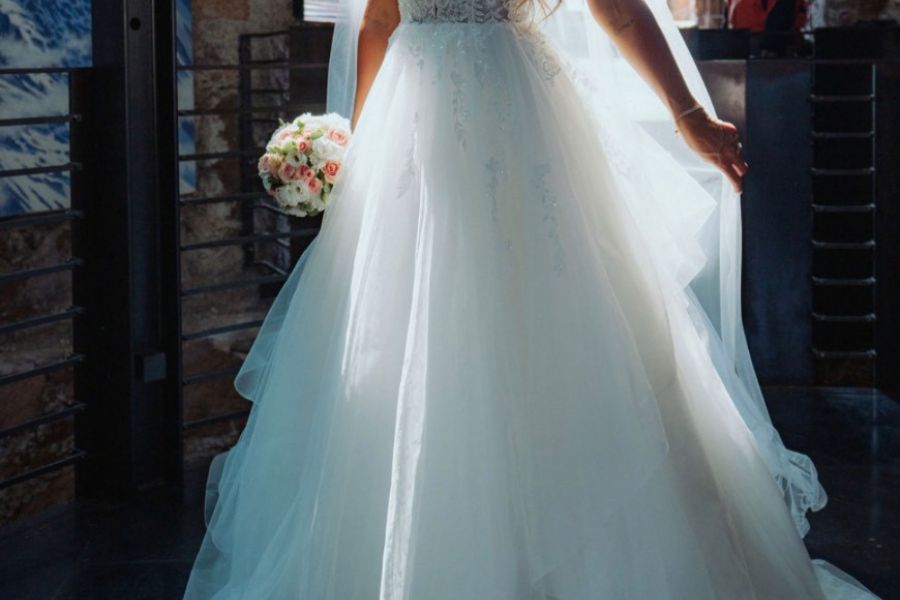 Verkaufe mein Hochzeitskleid - Bild 2