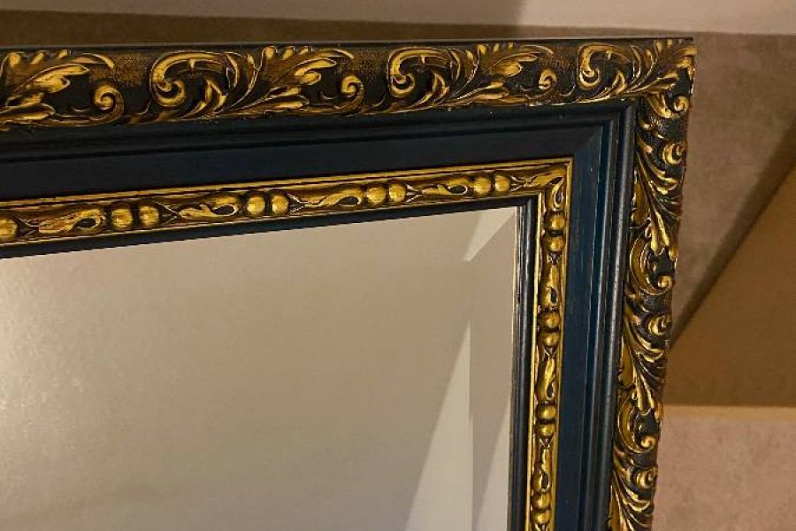 Spiegel mit dekorativem sehr schönem Rahmen - Bild 2