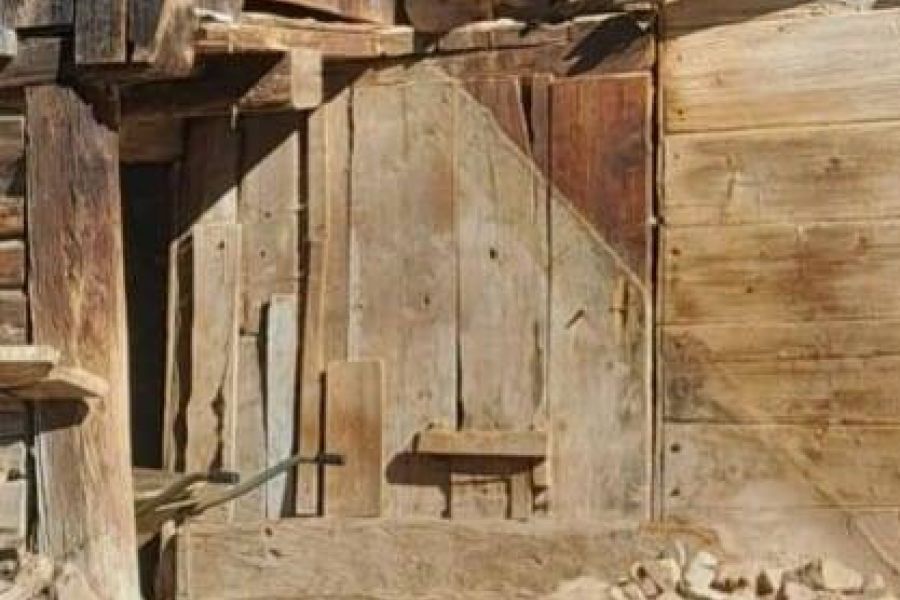 Biete Altholz sowie alte Bauernstube zum Verkauf - Bild 4