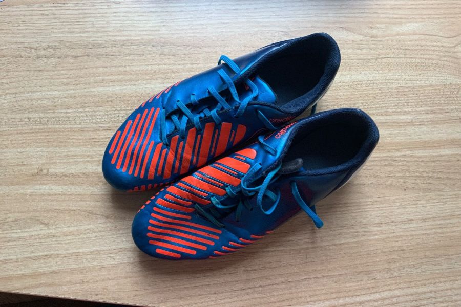 Verkaufe Fußballschuhe Gr, 44 2/3 - Bild 1