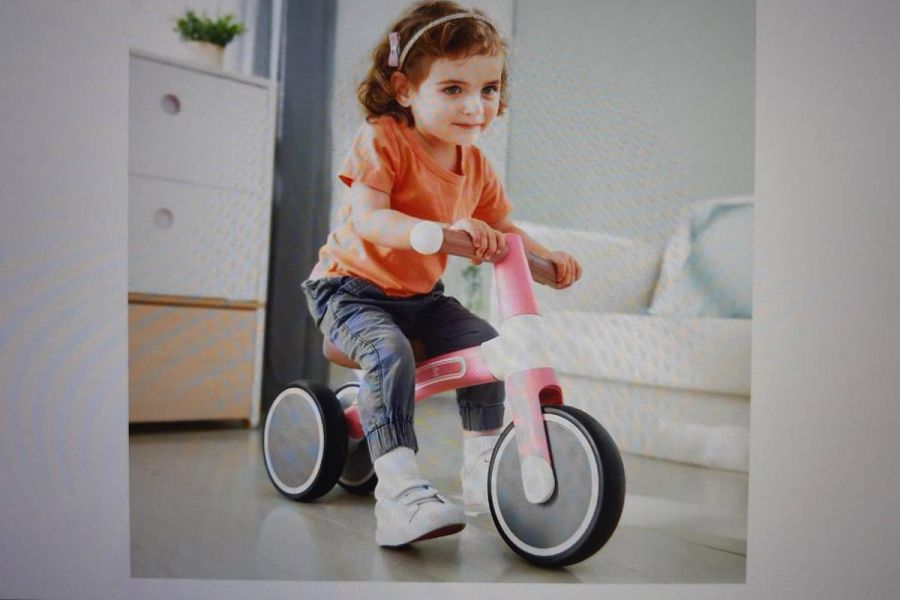 Verstellbares Balance-Dreirad von Hape Farbe PINK - NEUWERTIG !! - Bild 3