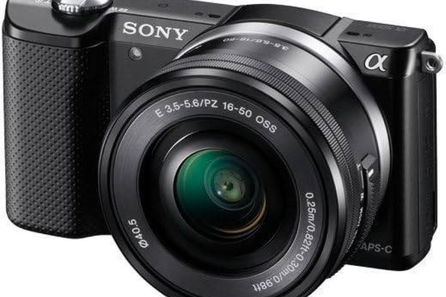 Verkaufe günstig Analog-Systemkamera SONY Alpha 5000 - Bild 1