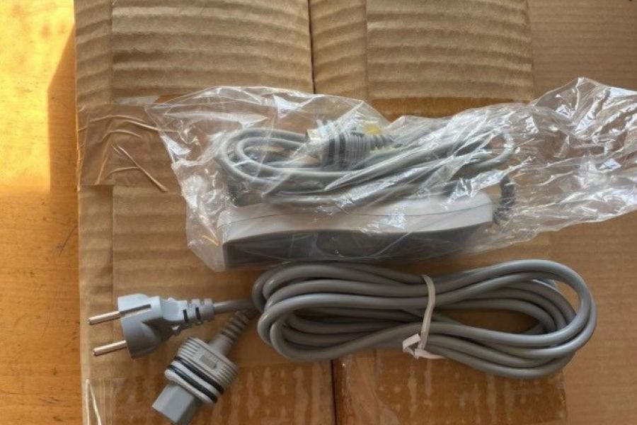 Zwei Teleskopsäulen magnetic Elektromotoren - Bild 5