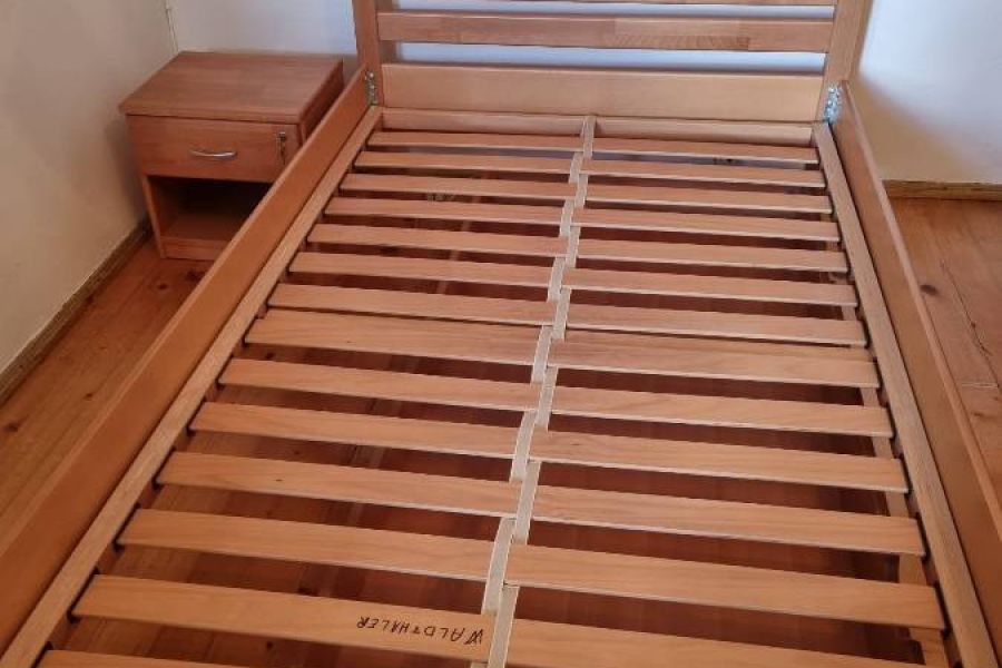 Tolles Jugendzimmer aus Massivholz - Preis verhandelbar - Bild 4