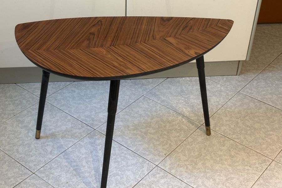 Kleiner  Tisch - Bild 2