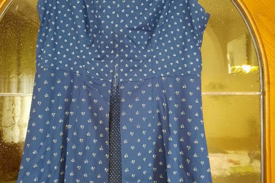Trachtenkleid - Bild 2