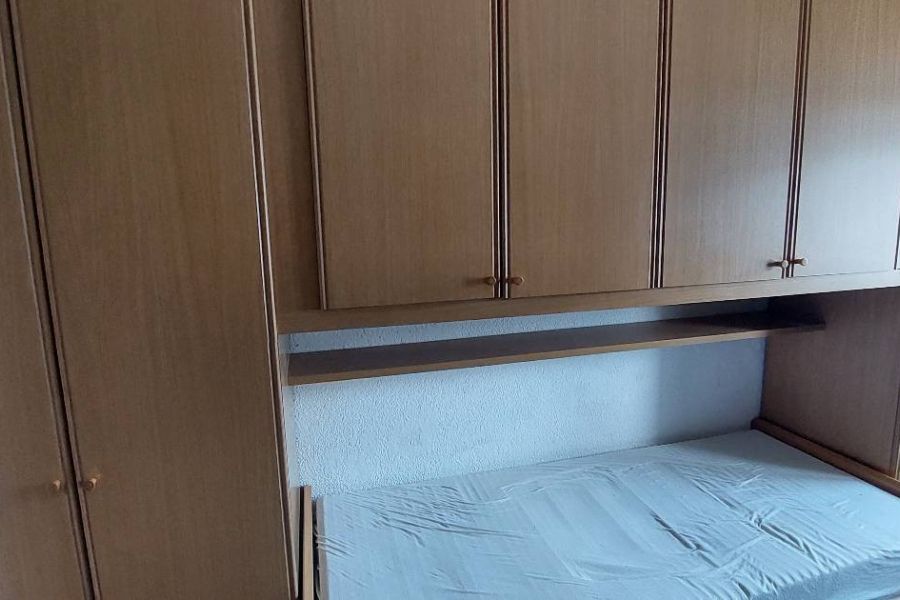 Zimmer mit Oberschrank - Bild 3