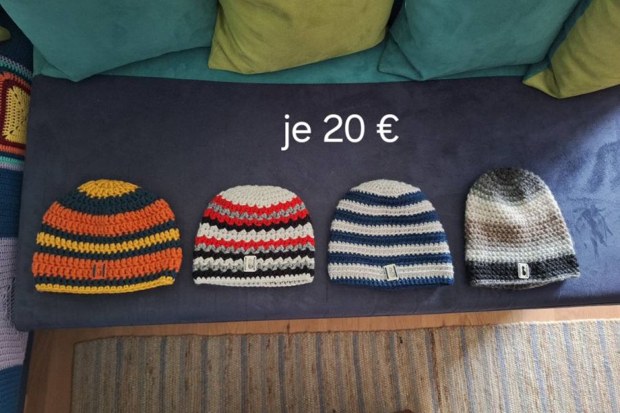 Handgemachte Mützen - Bild 2