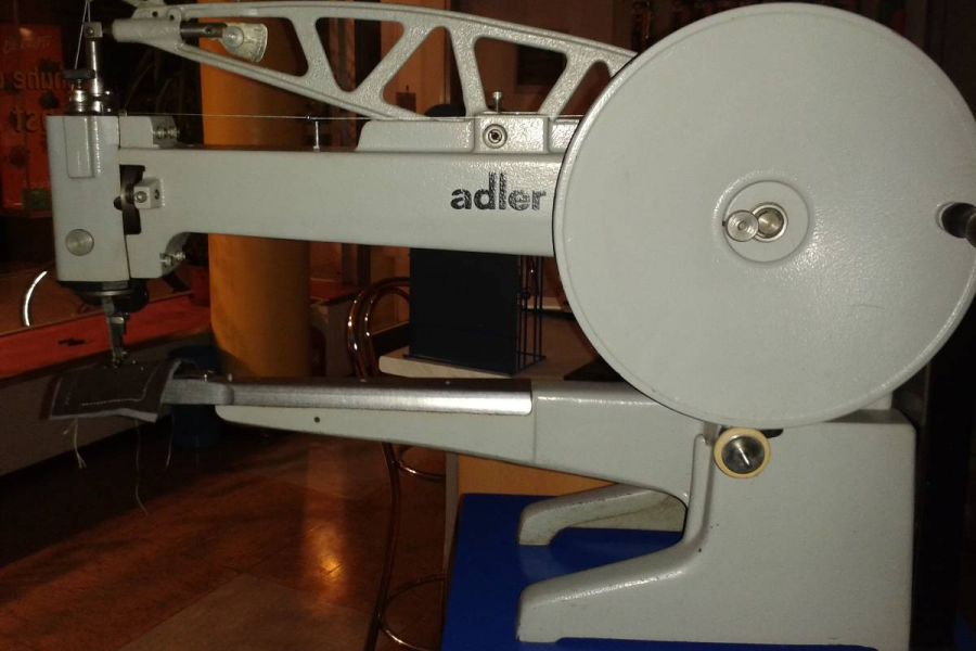 Ledernähmaschine - Bild 2