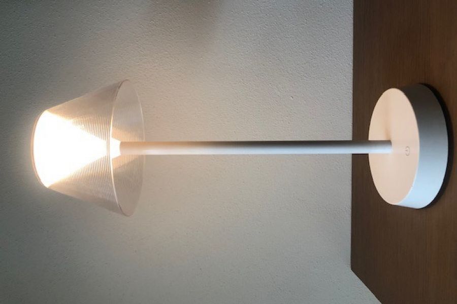 Aufladbare Tischlampe weiss - Bild 1
