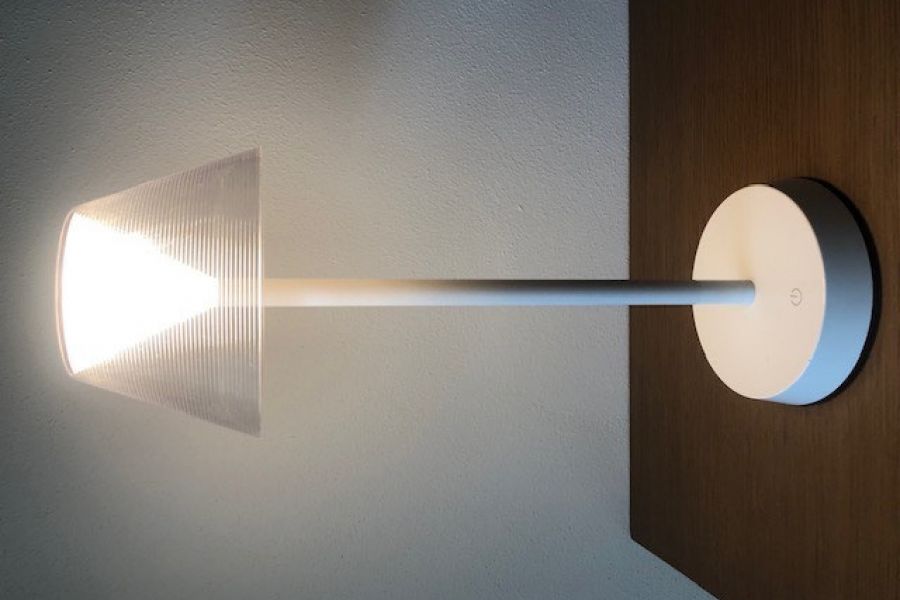 Aufladbare Tischlampe weiss - Bild 2