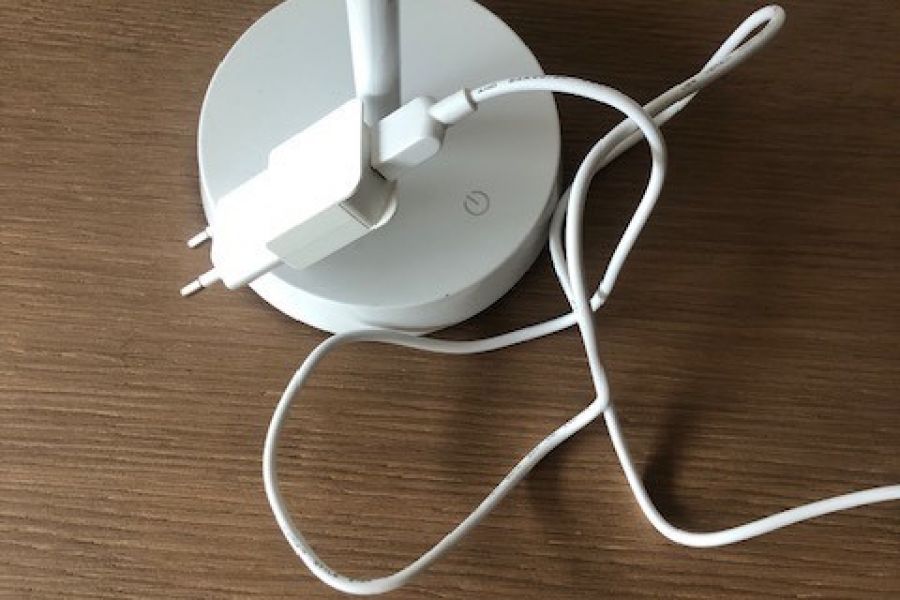 Aufladbare Tischlampe weiss - Bild 5