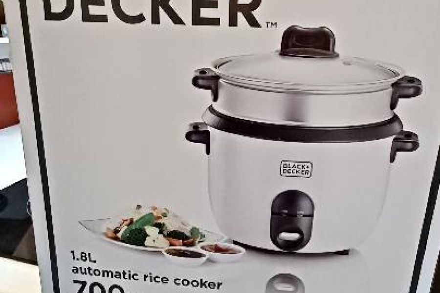 Vendo cuoci riso automatico Black&Decker - Bild 1