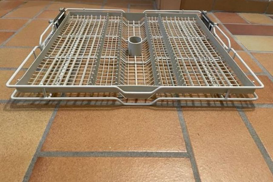Körbe für 60er Spülmaschine Miele - Bild 1