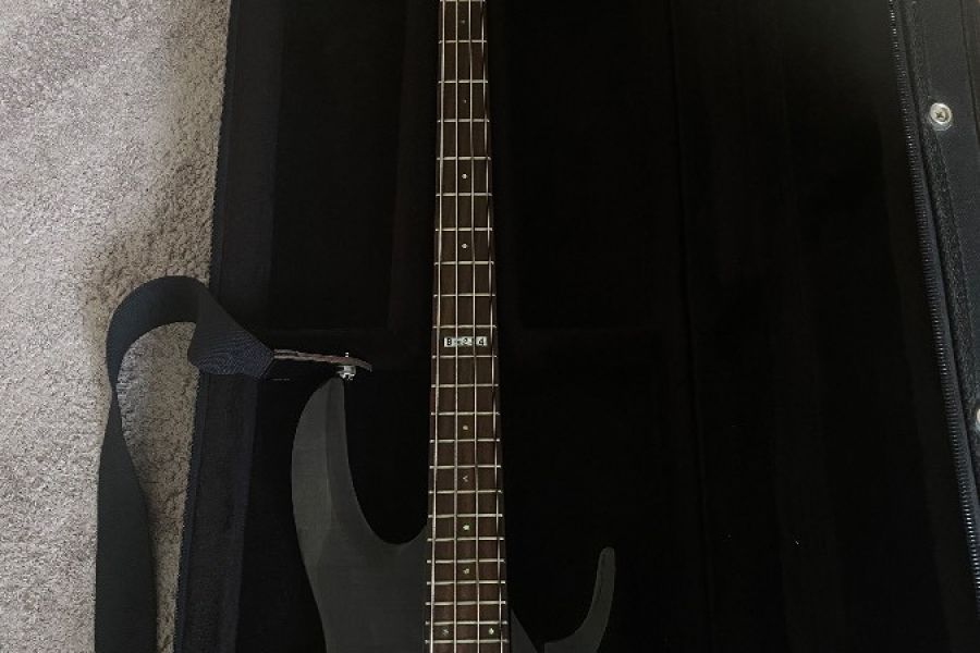 E Bass ESP/Ltd inkl. Case und Gurt - Bild 1