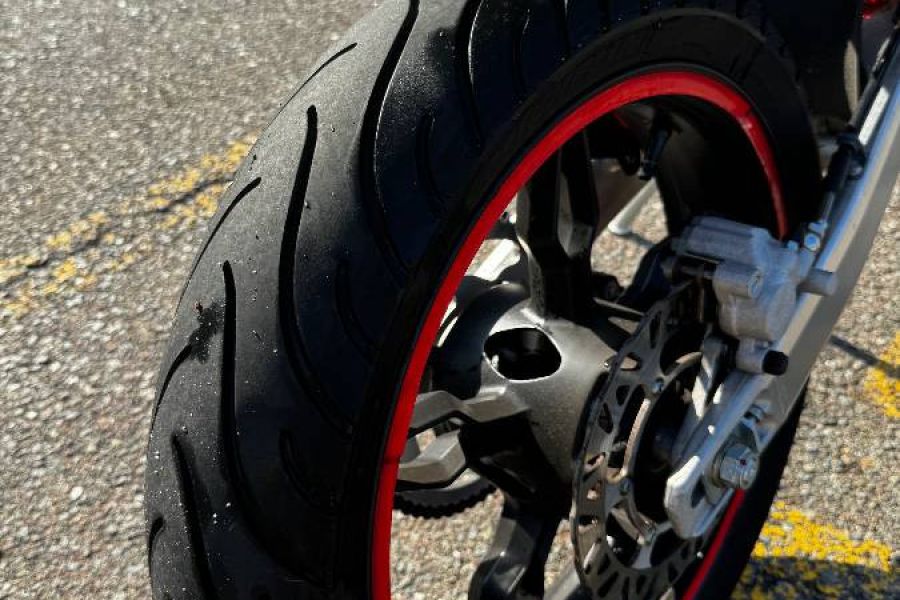 Verkaufe neuwertige Beta 125 RR 4T Motard - Bild 5