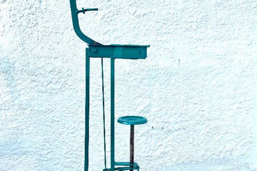 Korkmaschine auf Standfuß - Bild 1