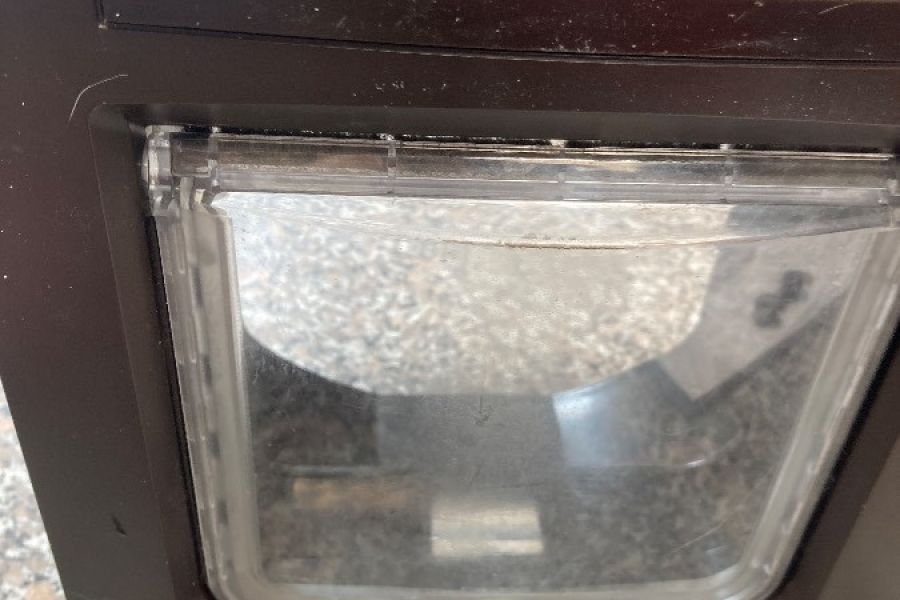 Katzenklappe mit Mikrochip - Bild 1