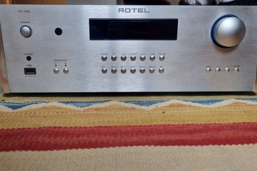 Rotel 1592 Vollverstärker, technisch und optisch einwandfrei! - Bild 2