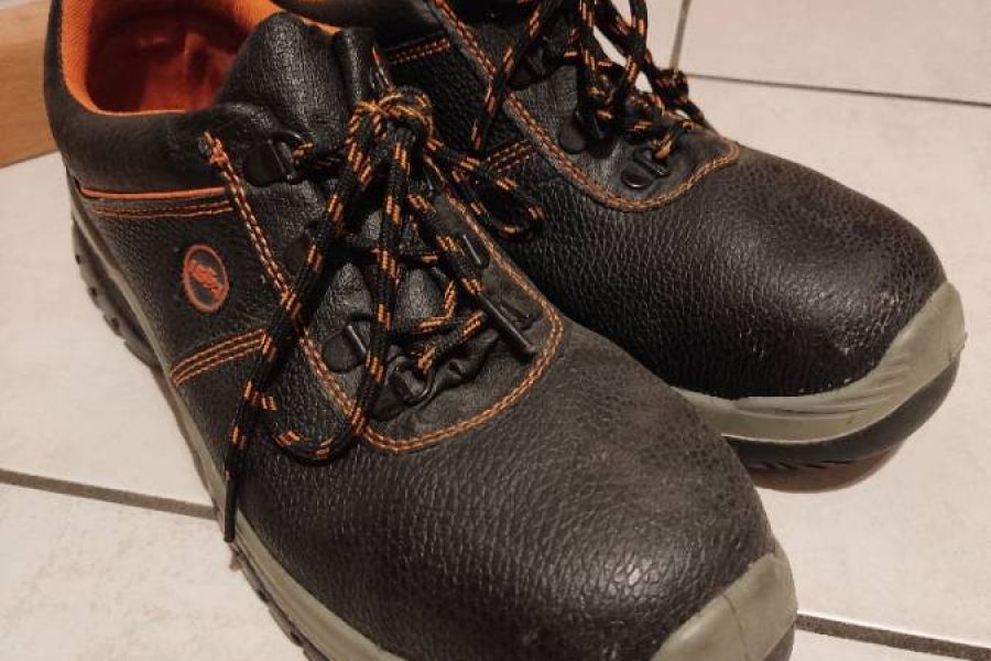 Schuhe für Werkstatt/Schlosserei (für TFO geeignet) - Bild 1