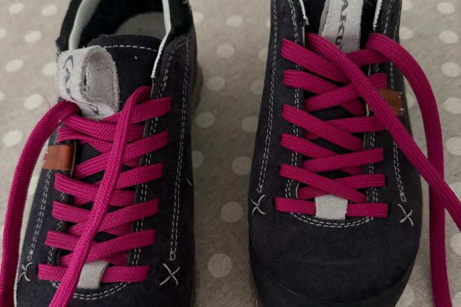 AKU Wanderschuhe Wildleder, Gr. 39, neuwertig - Bild 2