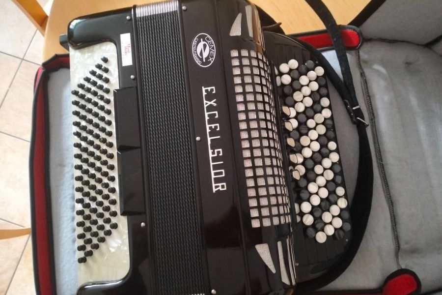 Akkordeon zu verkaufen - Bild 1