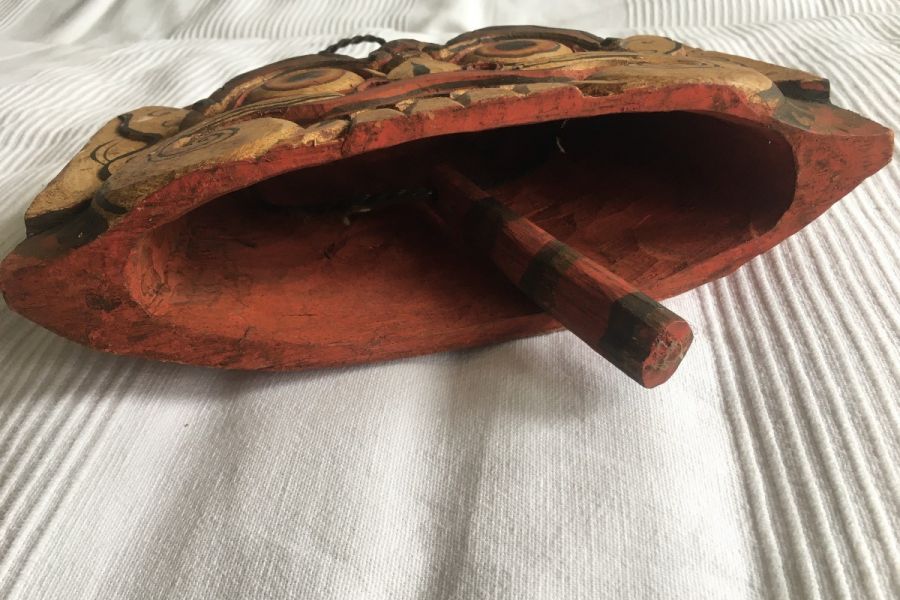 Antike Holzmaske/Glocke aus Bali - Bild 2