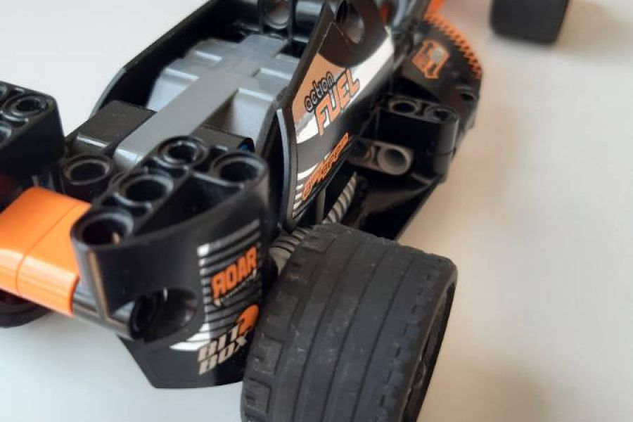 Lego Set: Rennauto - Bild 2