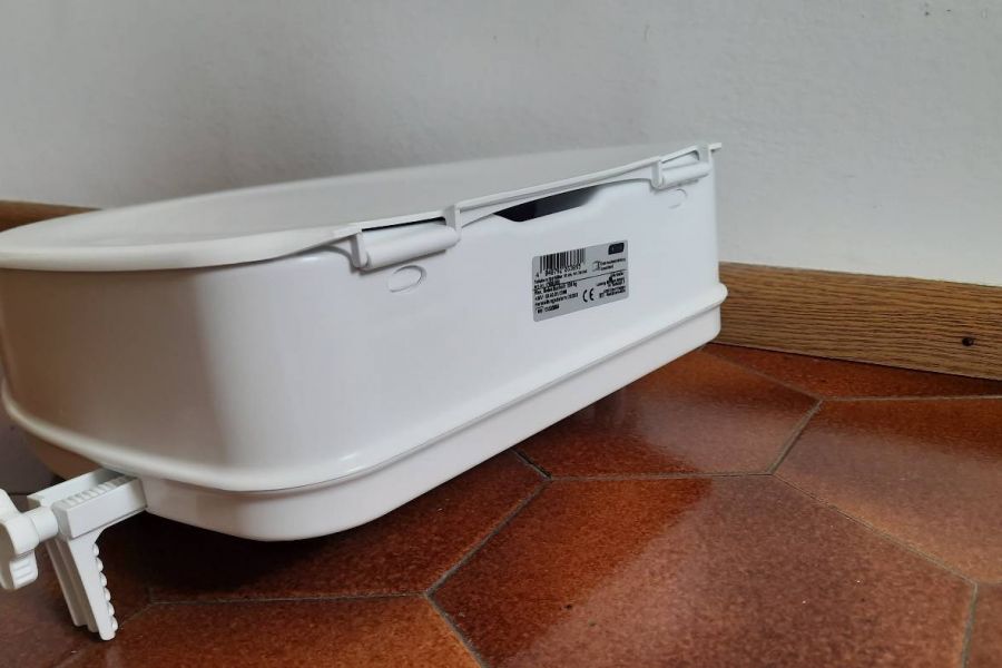 Toilettensitzerhöher 10 cm mit Deckel - Bild 3