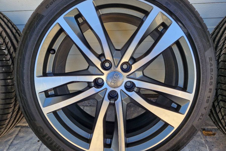 Originale Audi A6 Klompletträder 19" Sommer - Bild 4
