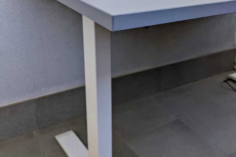 KEA Rodulf Höhenverstellbarer Schreibtisch - Bild 2