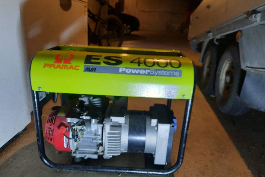 Pramac ES 4000 Stromaggregat - Bild 1