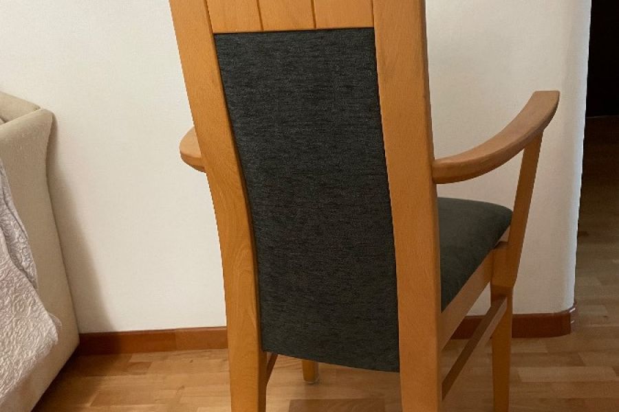 Stuhl mit Armlehne - Bild 2
