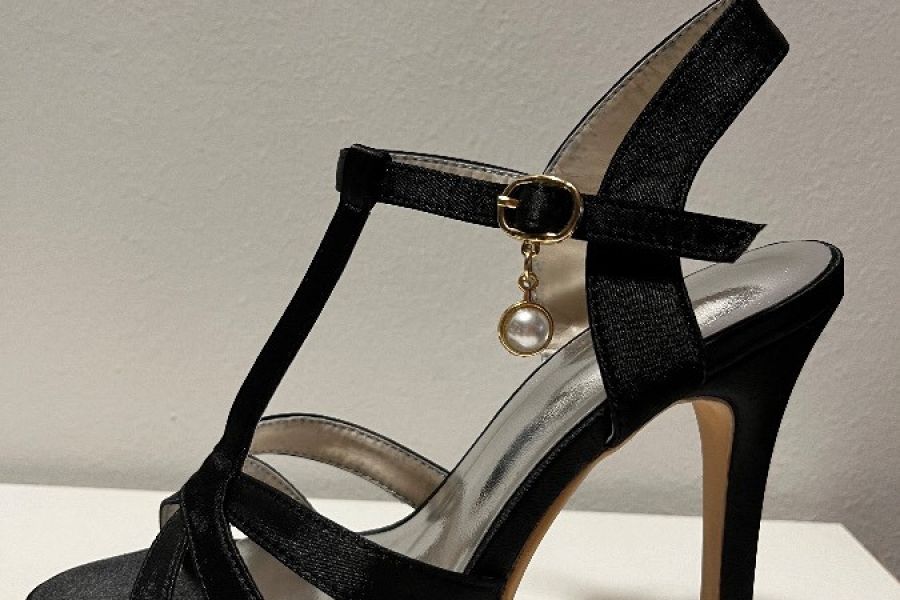 Schuhe, neu und ungetragen, Gr. 35 - Bild 2