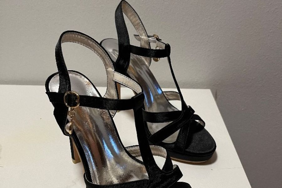 Schuhe, neu und ungetragen, Gr. 35 - Bild 3