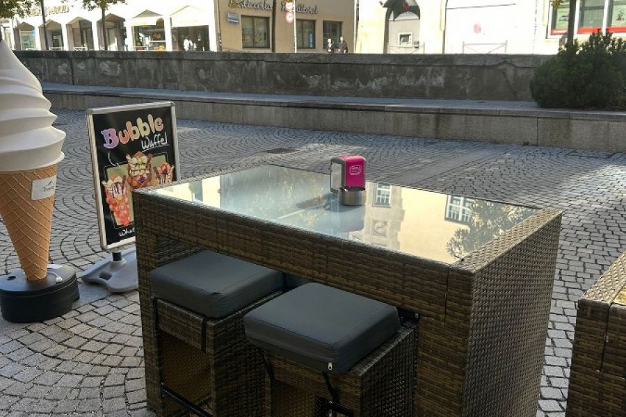 Rattantische mit Hocker - Bild 3
