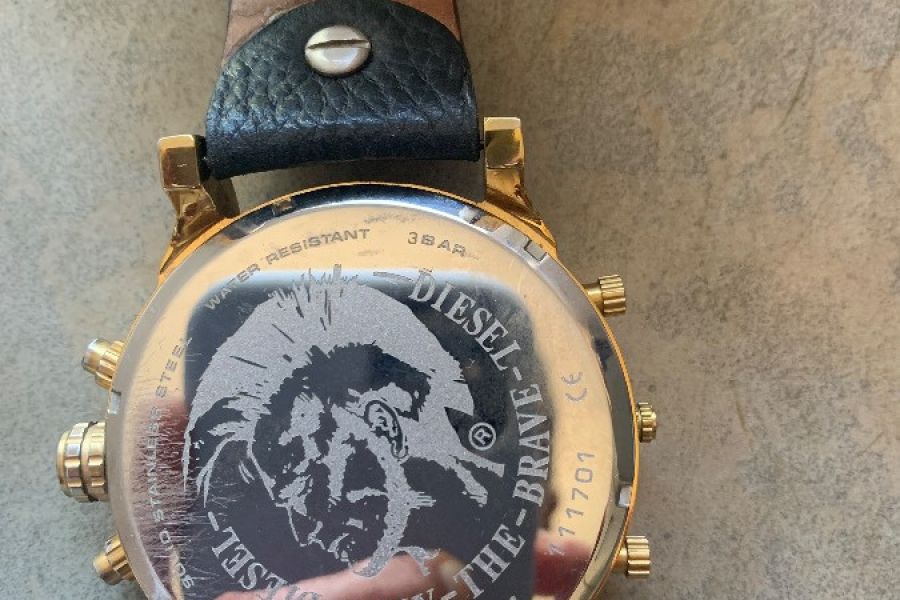 Original Diesel Uhr zuverkaufen - Bild 3