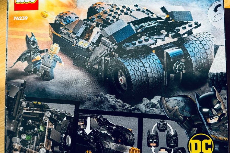 LEGO 76239 - Bild 2