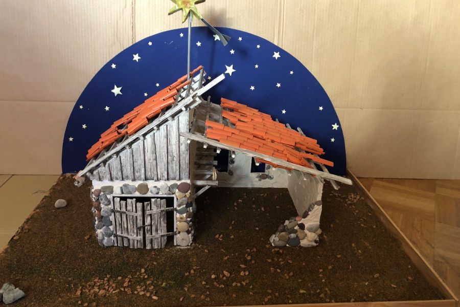 Weihnachtskrippe (selbstgebaut) - Bild 3