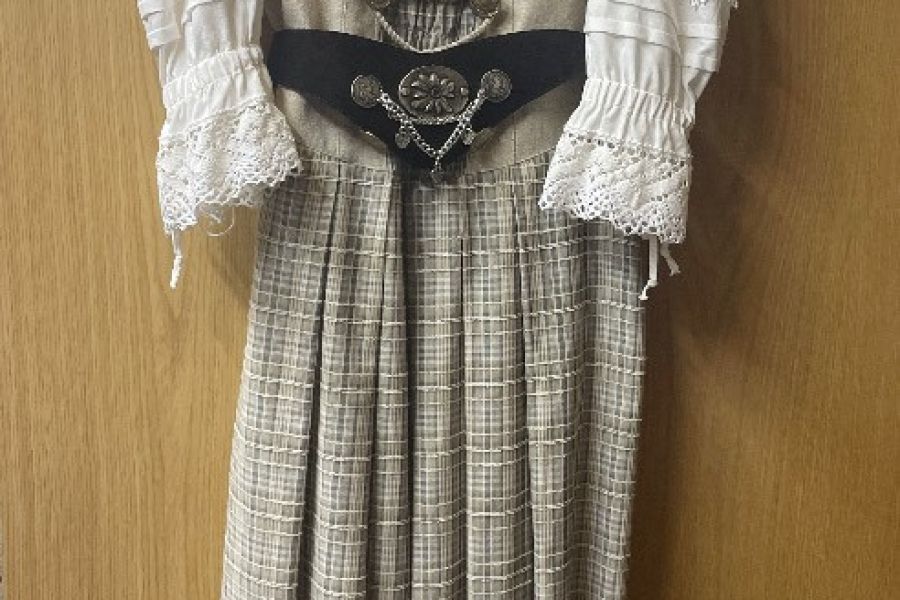 Trachtenkleid mit Schnürung - Bild 1