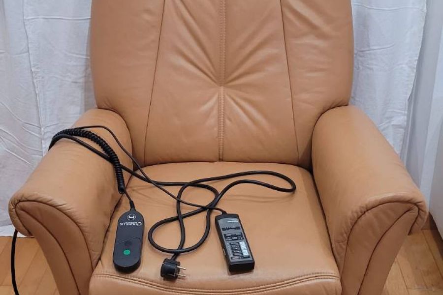 Fernseh- Relaxsessel, - Bild 1