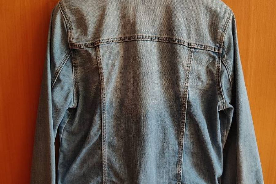 Jeans Jacke für Mädchen zu verkaufen - Bild 2