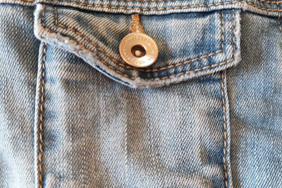 Jeans Jacke für Mädchen zu verkaufen - Bild 3
