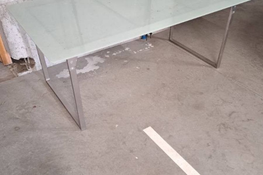 Glastisch zu verkaufen - Bild 1