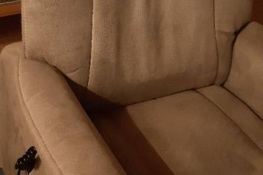 Elektri. Fernsehsessel / Relaxsessel Aufstehhilfe ideal für Senioren - Bild 1